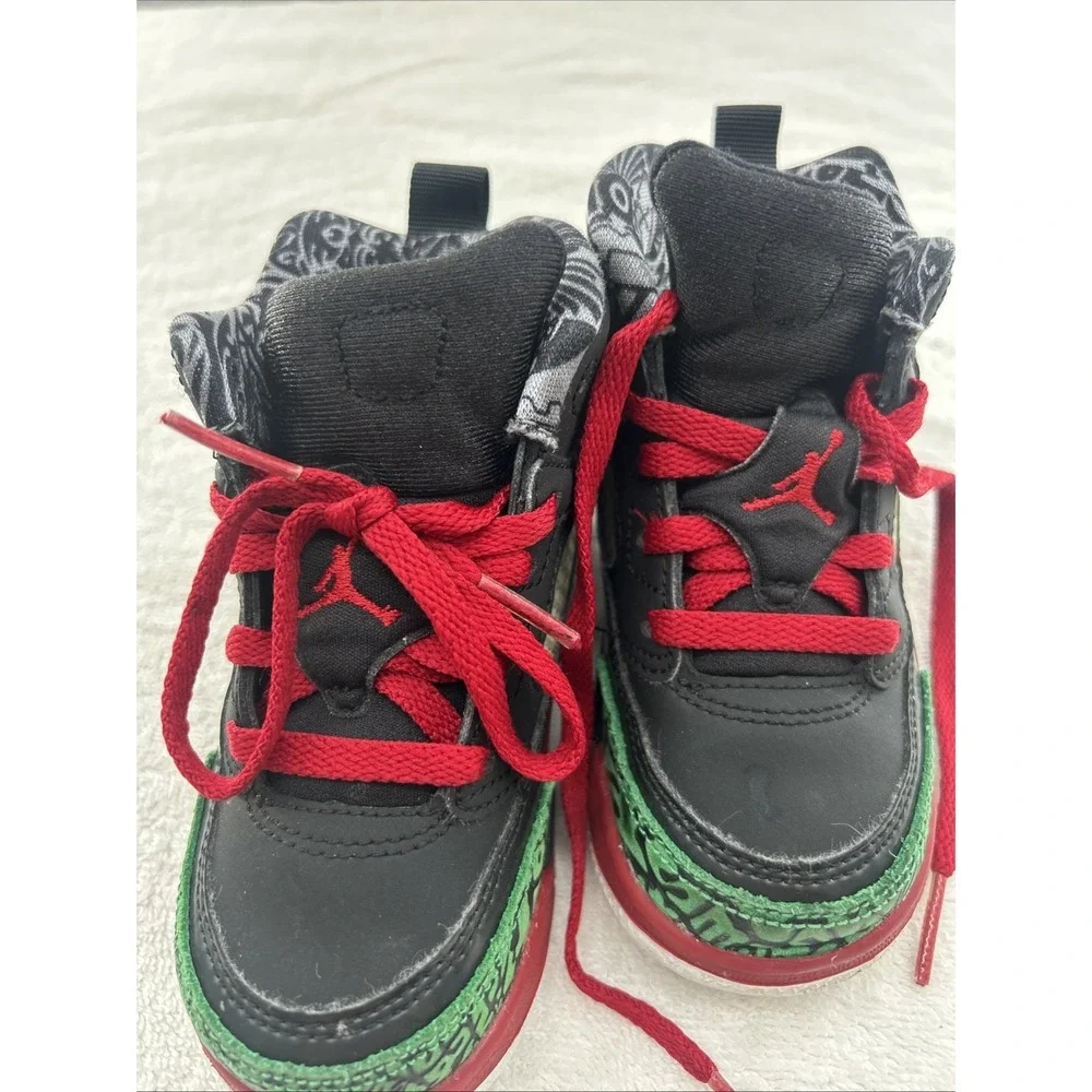 Nike Air Jordan Spizike Black Varsity Red Classic‎ Green 317700-026 Y Size 8C